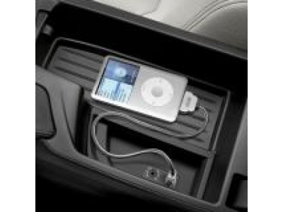 Адаптер Micro USB BMW для I-Pod/I-Phone, артикул 61122336423